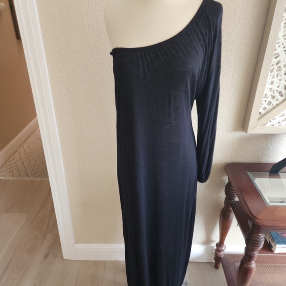 One Shoulder Maxi Dress By Indah - Picture 2 of 5